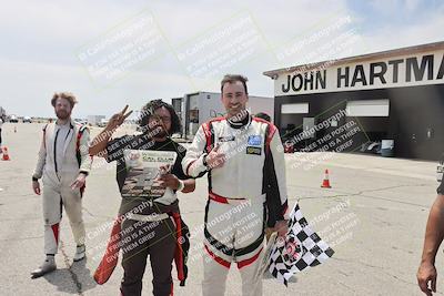 media/Jun-01-2025-CalClub SCCA (Sun) [[eae223c5dd]]/Around pit/